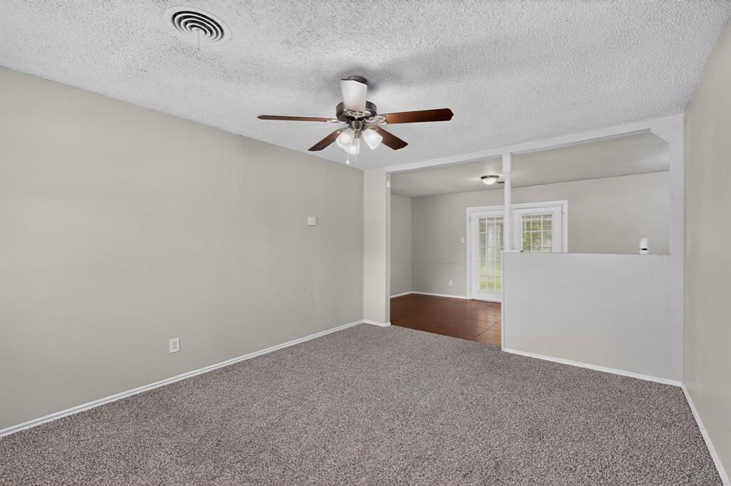 5500 Oak Grove Road Property Photo 7