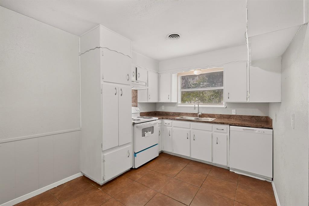5500 Oak Grove Road Property Photo 15