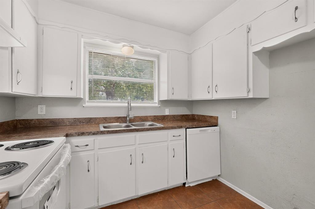 5500 Oak Grove Road Property Photo 16