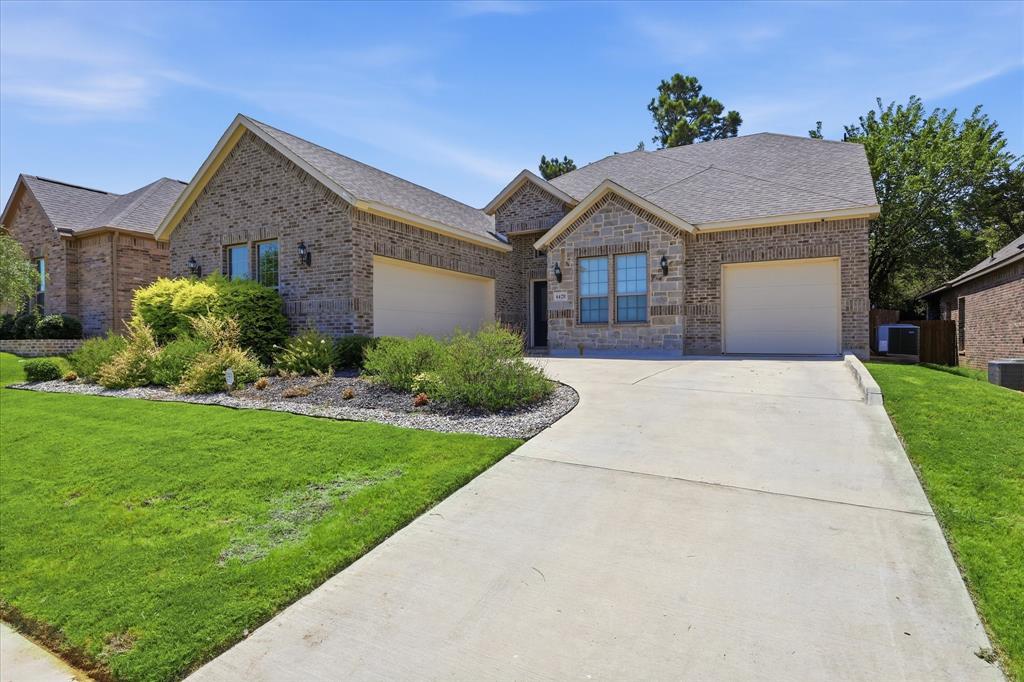 4428 Terraview Drive Property Photo 1
