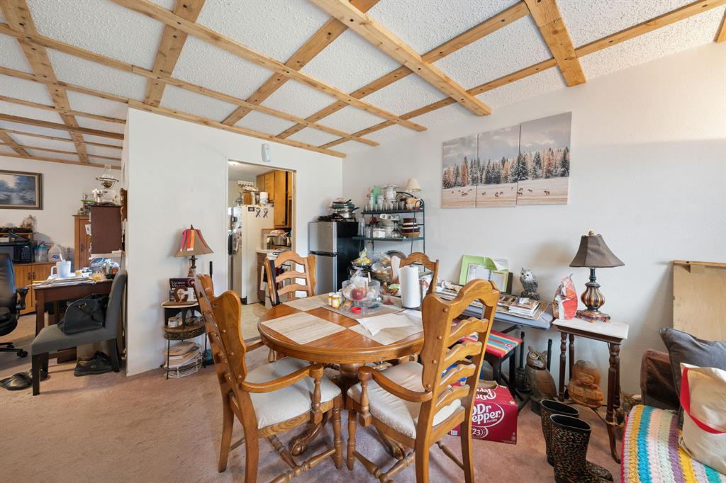 546 Sun Valley Drive Property Photo 8