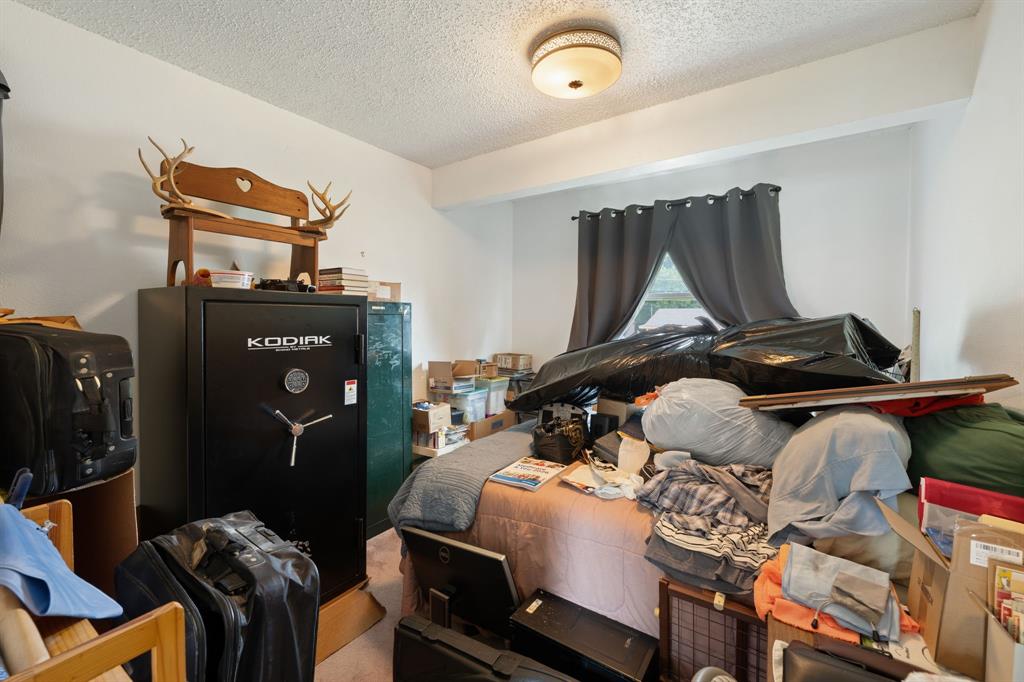 546 Sun Valley Drive Property Photo 17