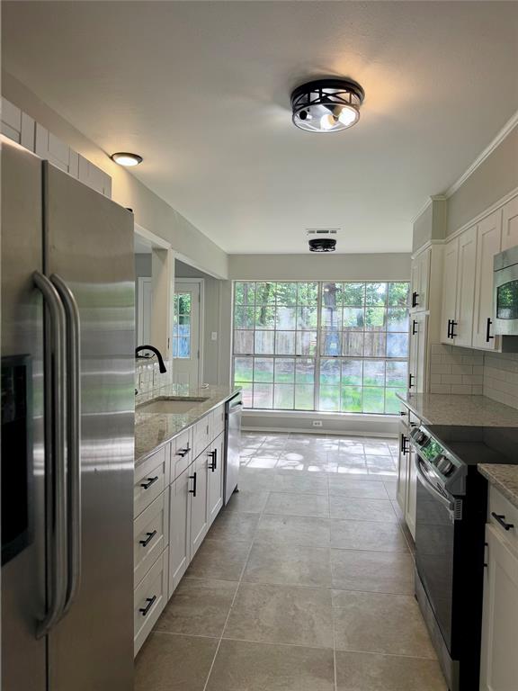 904 Whispering Lake Property Photo 8