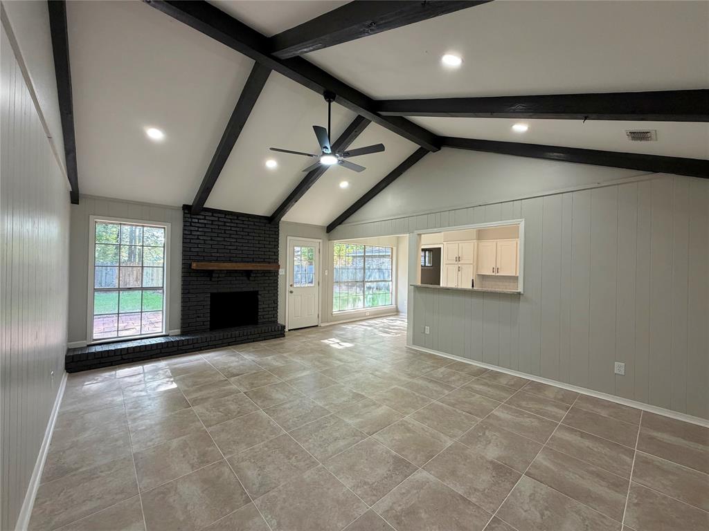904 Whispering Lake Property Photo 10