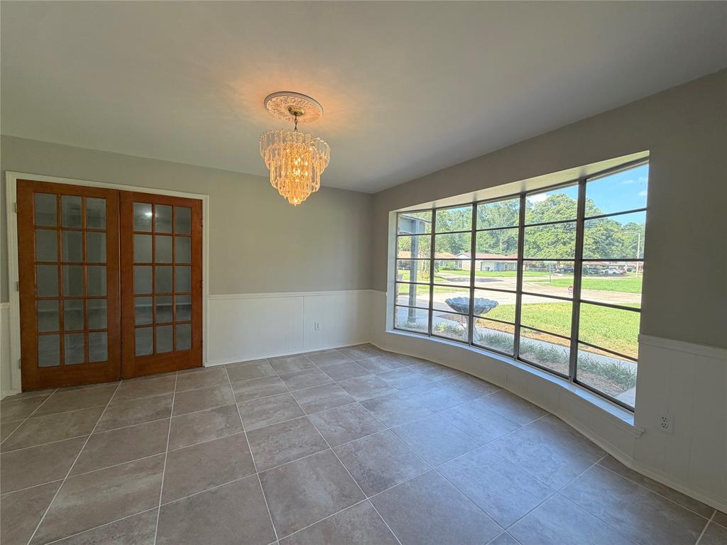 904 Whispering Lake Property Photo 23