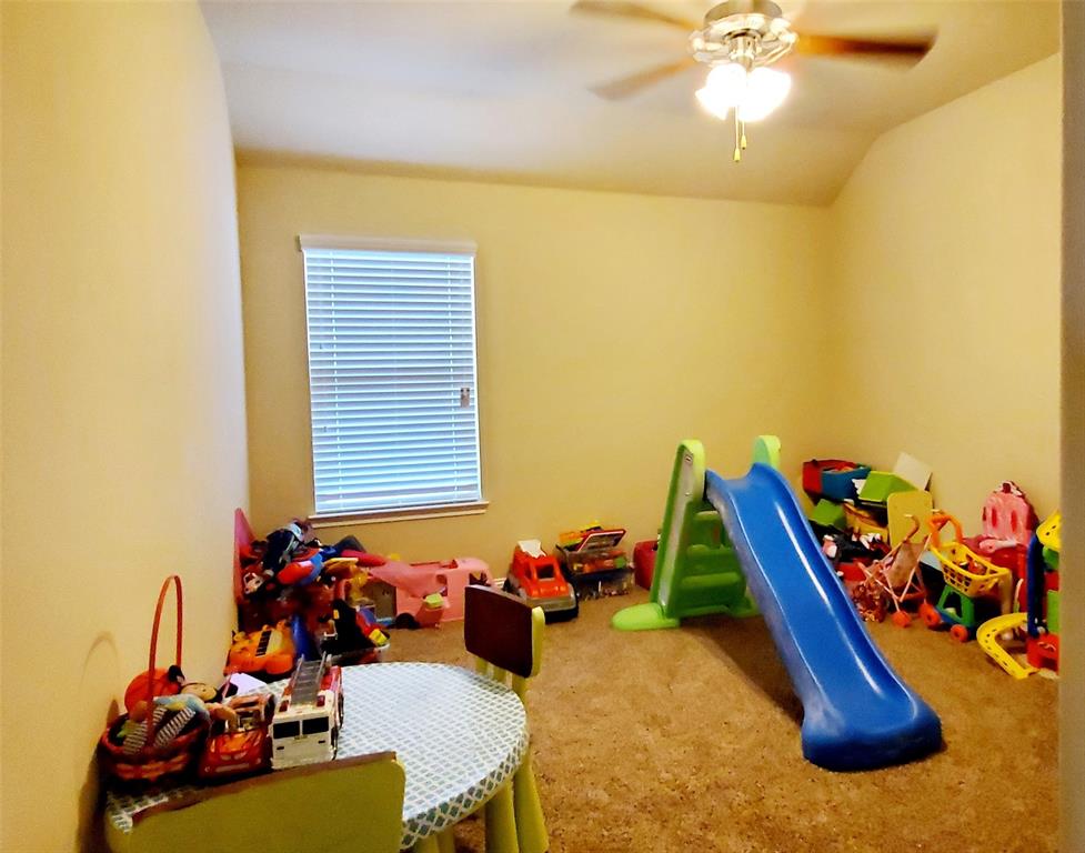 104 Rustic Oak Lane Property Photo 28