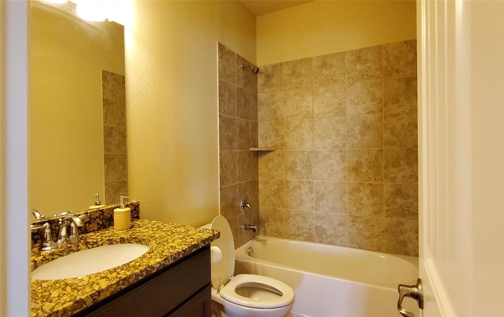 104 Rustic Oak Lane Property Photo 30