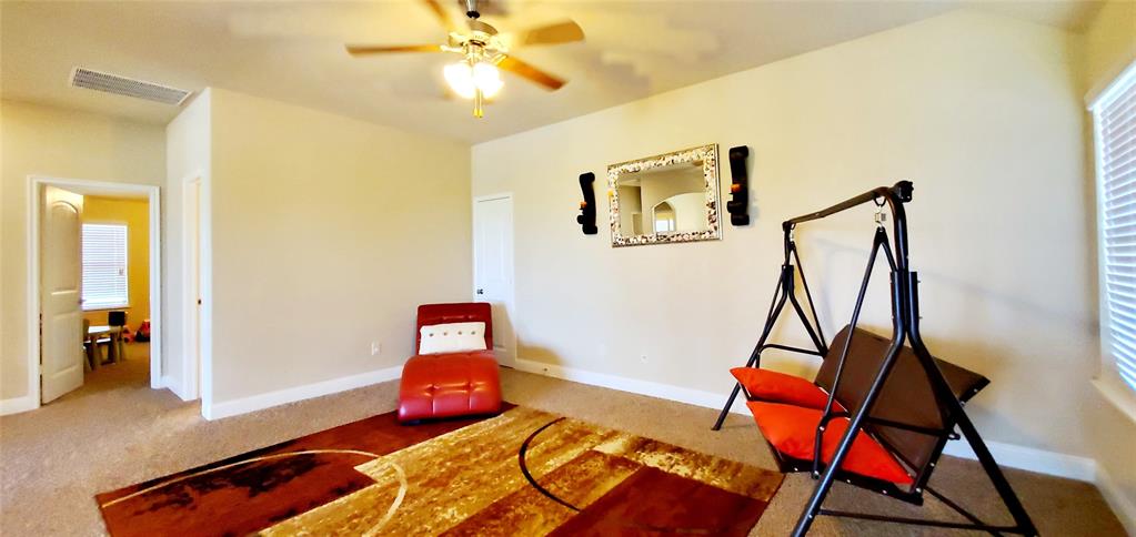 104 Rustic Oak Lane Property Photo 32