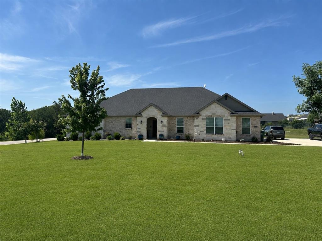 5024 Freestone Drive Property Photo 1