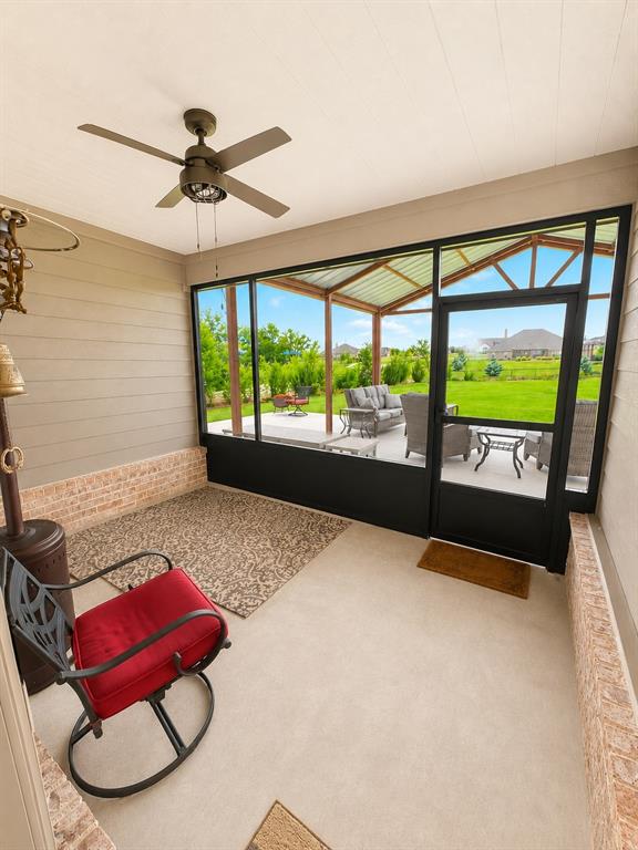5024 Freestone Drive Property Photo 25