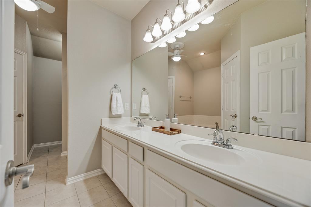 5454 Tree Grace Lane Property Photo 17