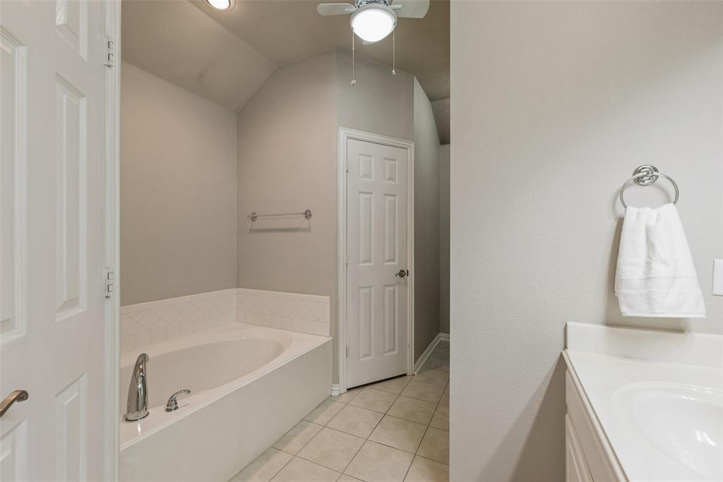 5454 Tree Grace Lane Property Photo 19