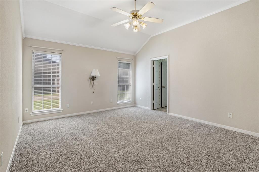 1005 Cheyenne Trail Property Photo 11
