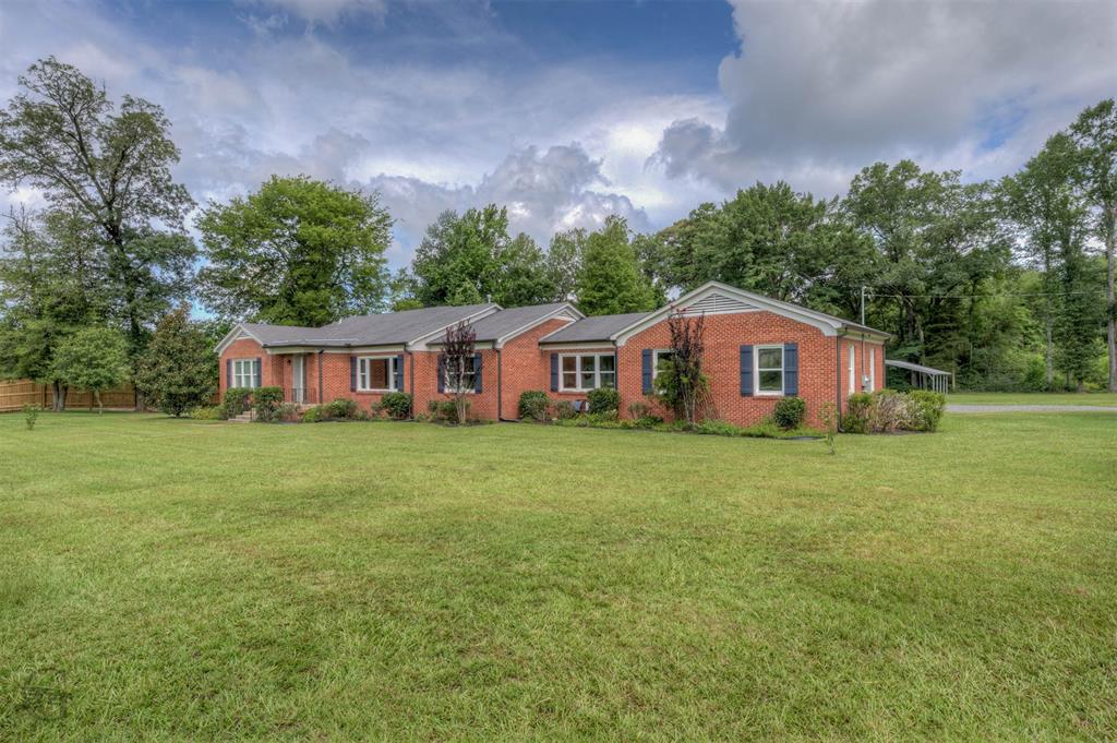3065 Highway 155 Property Photo 3