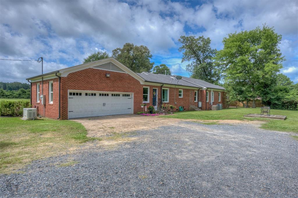 3065 Highway 155 Property Photo 8