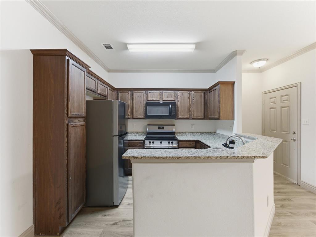 1530 Aldra Drive Property Photo 4