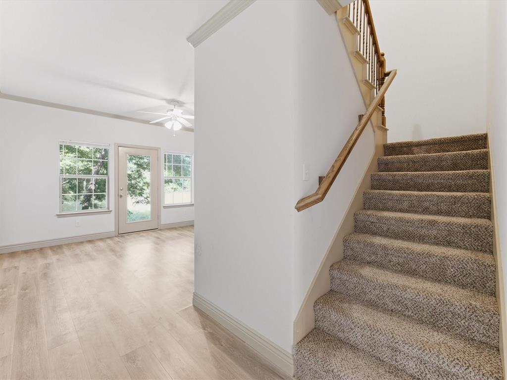 1530 Aldra Drive Property Photo 10
