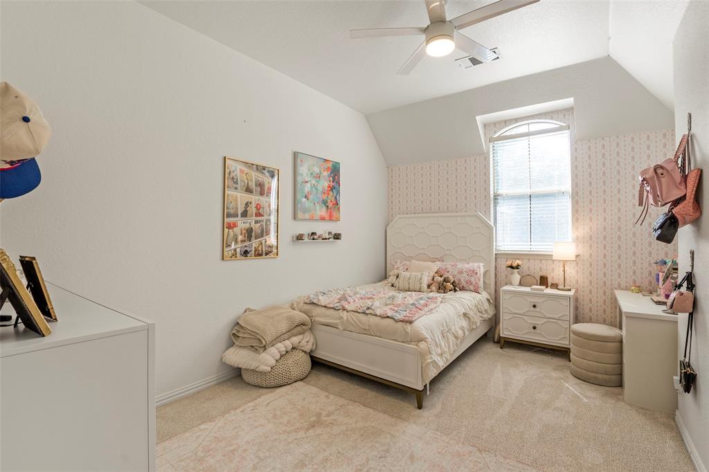 726 Armstrong Boulevard Property Photo 27