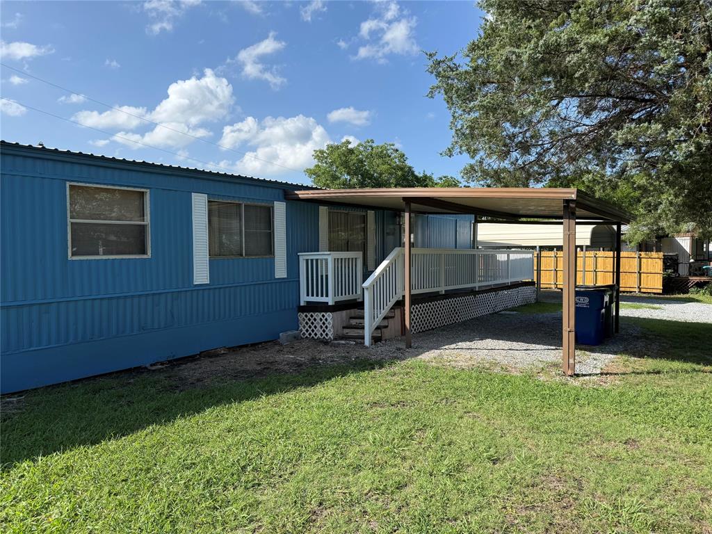 242 Cobb Avenue Property Photo 3