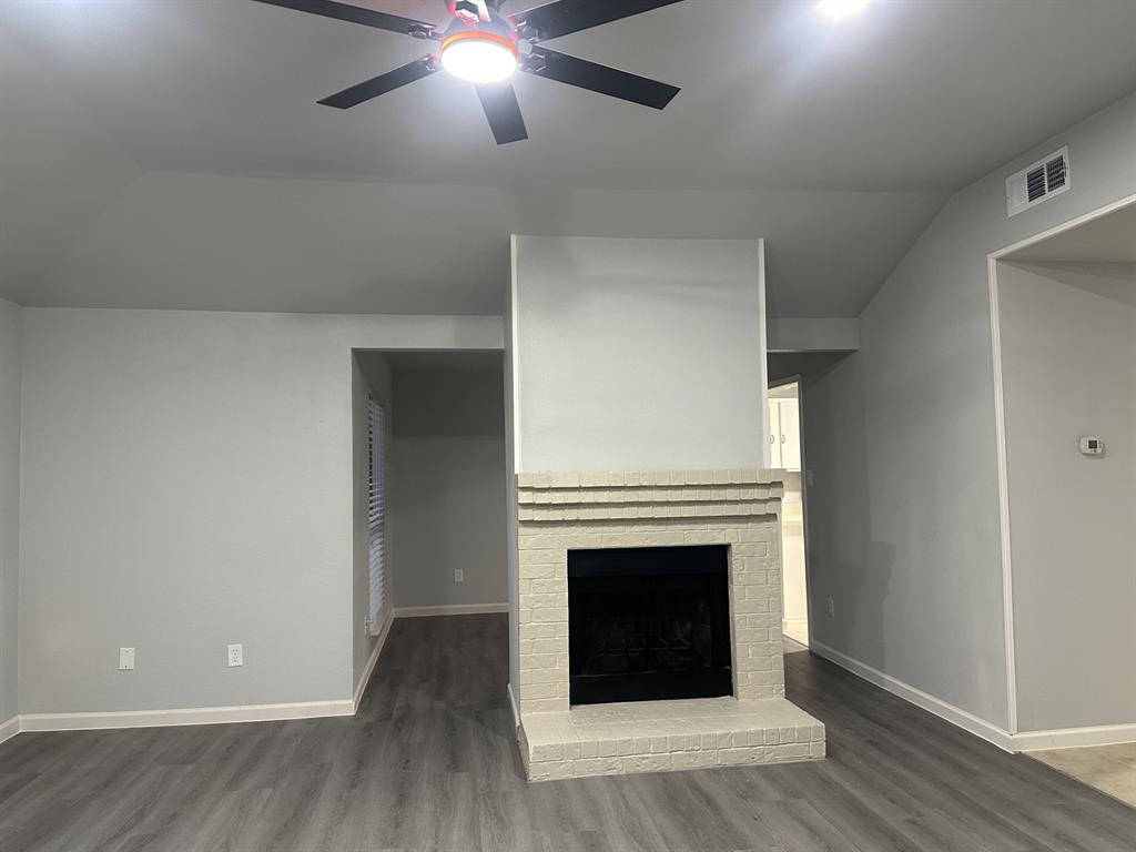 1705 Wheatfield Drive Property Photo 2