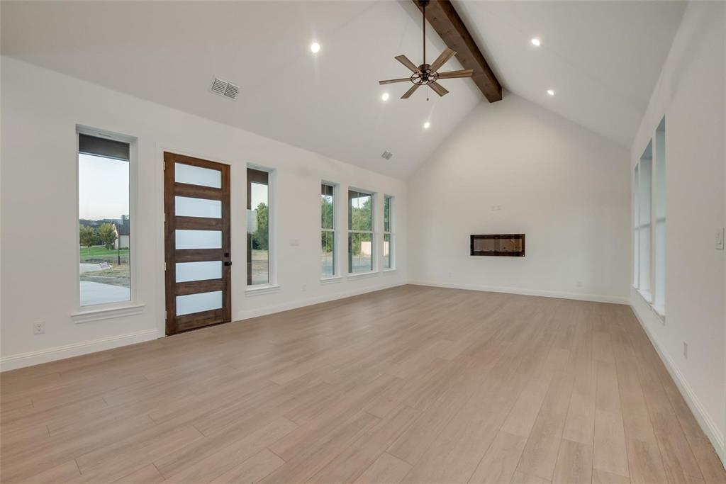 1203 Chapel Drive Property Photo 4