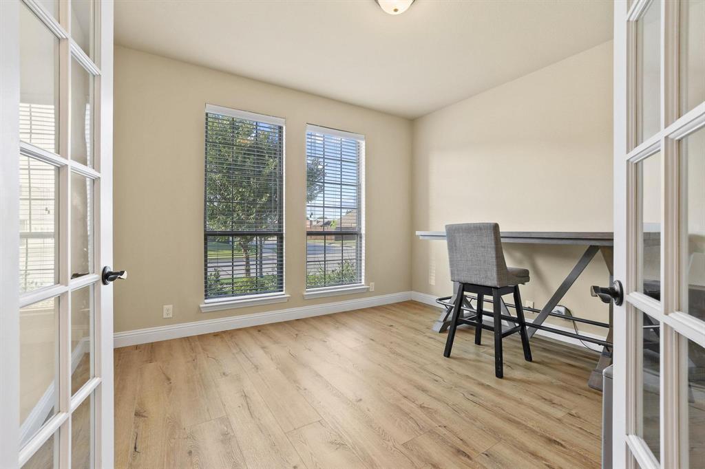223 Thompson Drive Property Photo 4