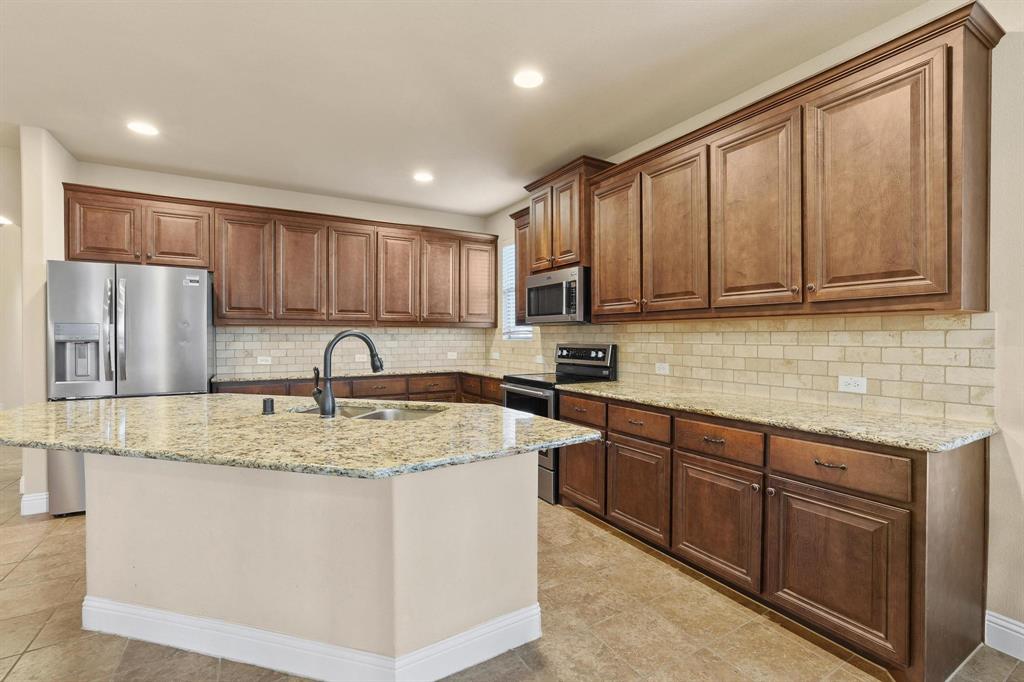 223 Thompson Drive Property Photo 11