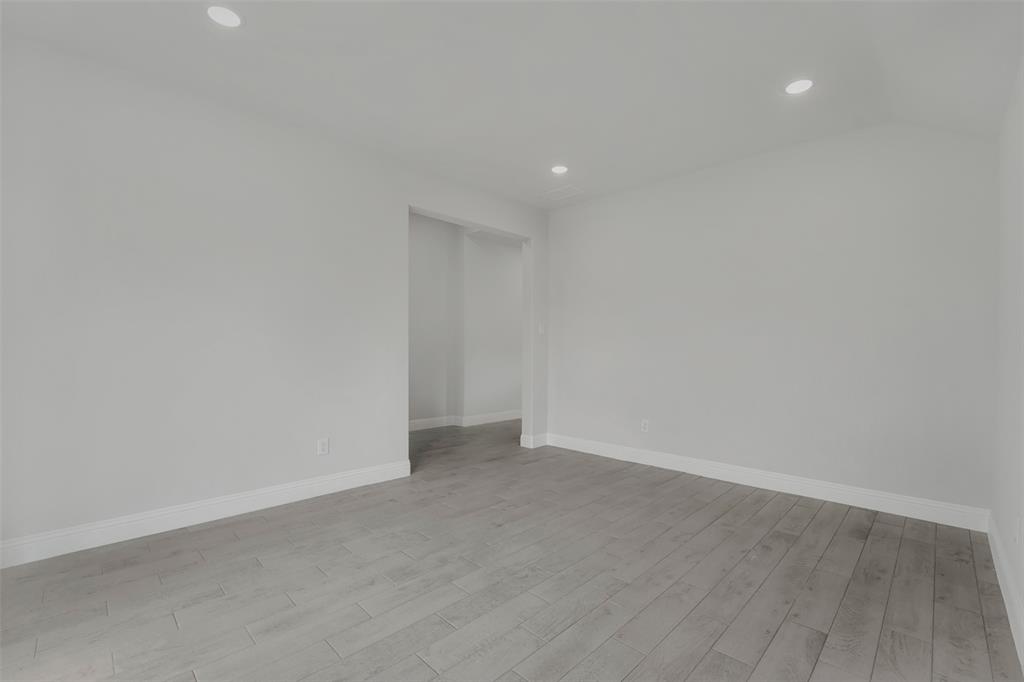 2901 Cantoni Creek Property Photo 7