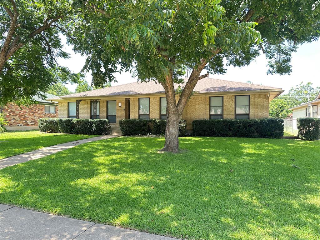 5823 Marview Lane Property Photo 2