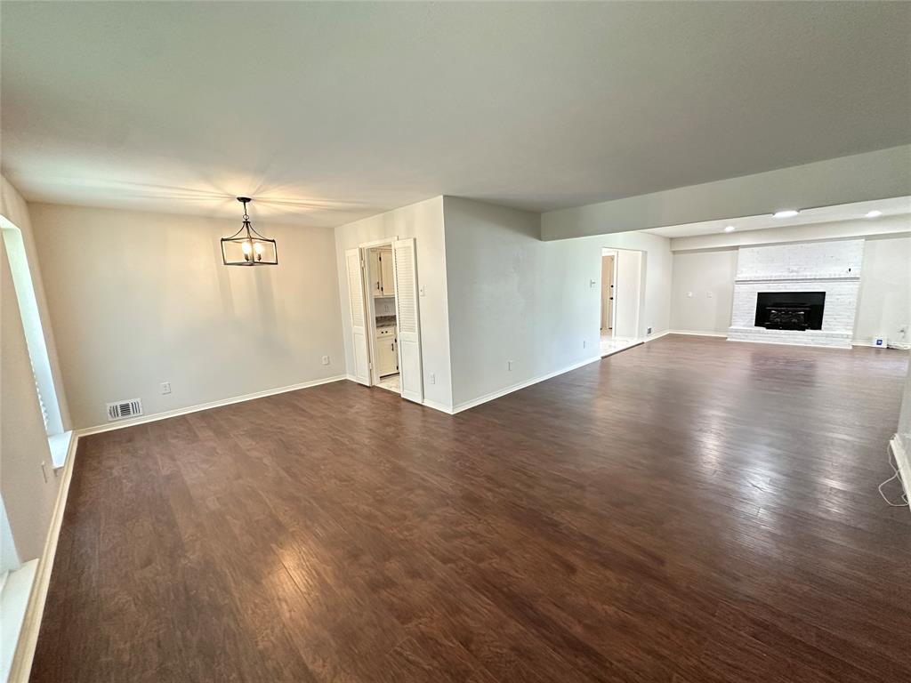 5823 Marview Lane Property Photo 4