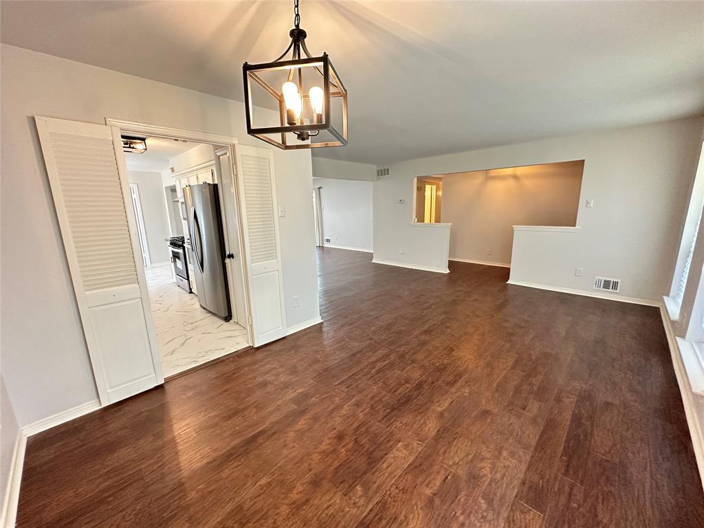 5823 Marview Lane Property Photo 5