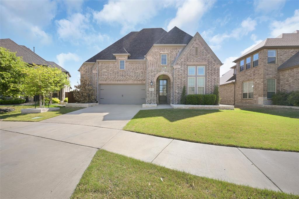 731 Drummond Drive Property Photo 1