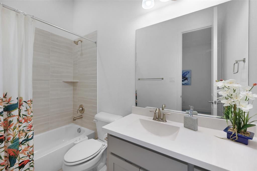 731 Drummond Drive Property Photo 26