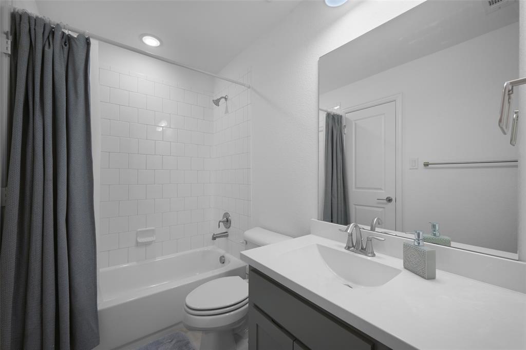 731 Drummond Drive Property Photo 32