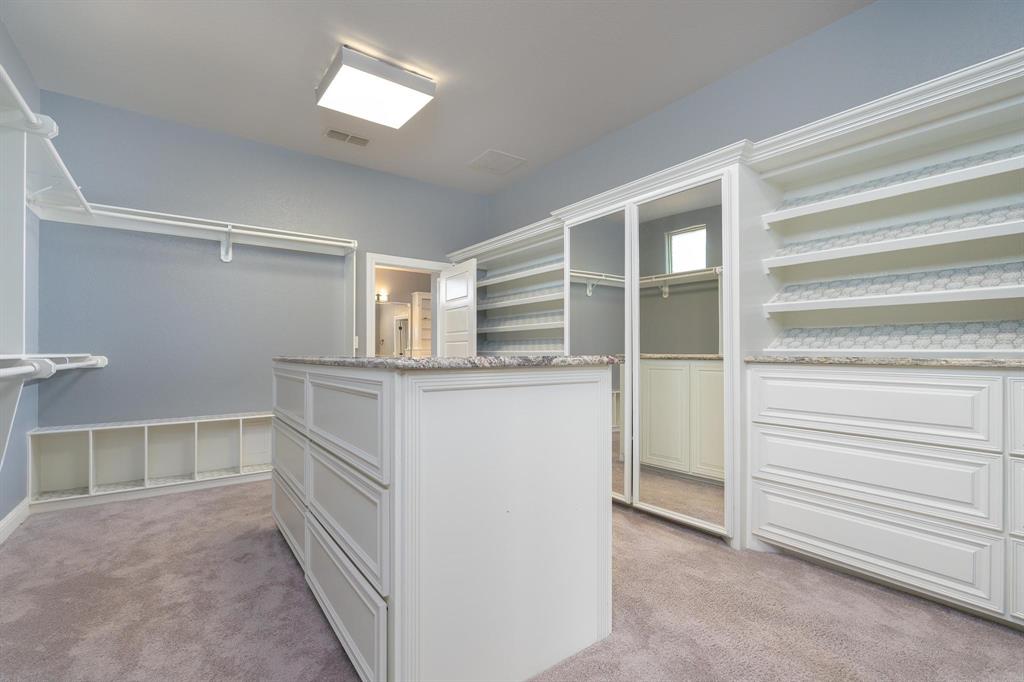 302 Southwind Circle Property Photo 10