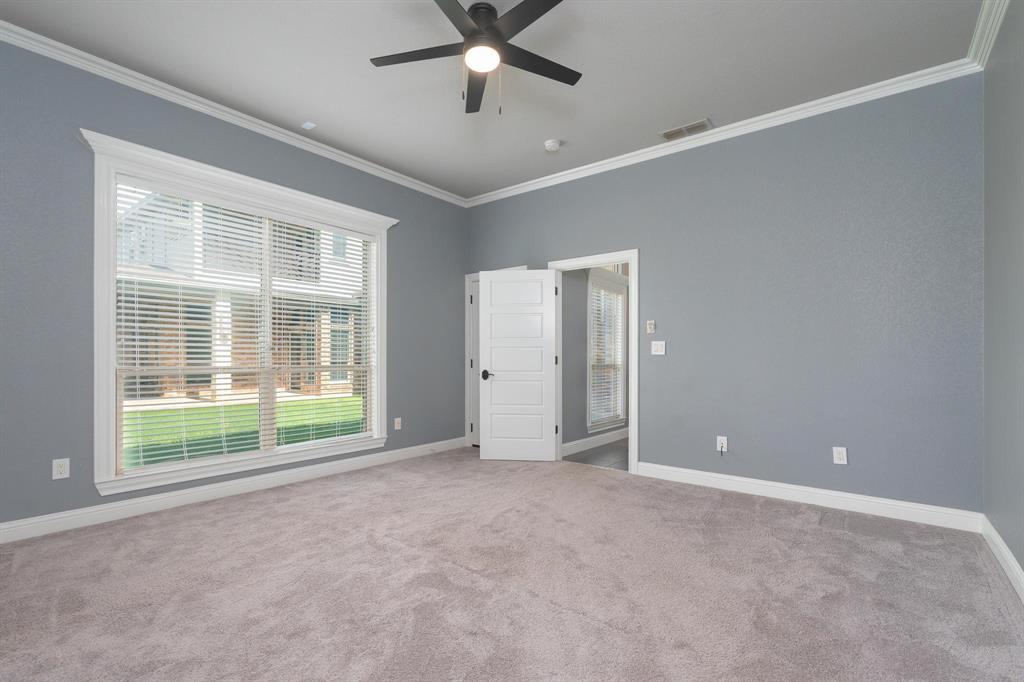 302 Southwind Circle Property Photo 22