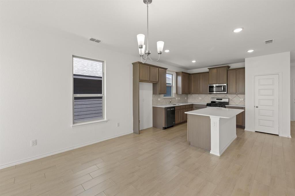 3115 Hawkview Drive Property Photo 10