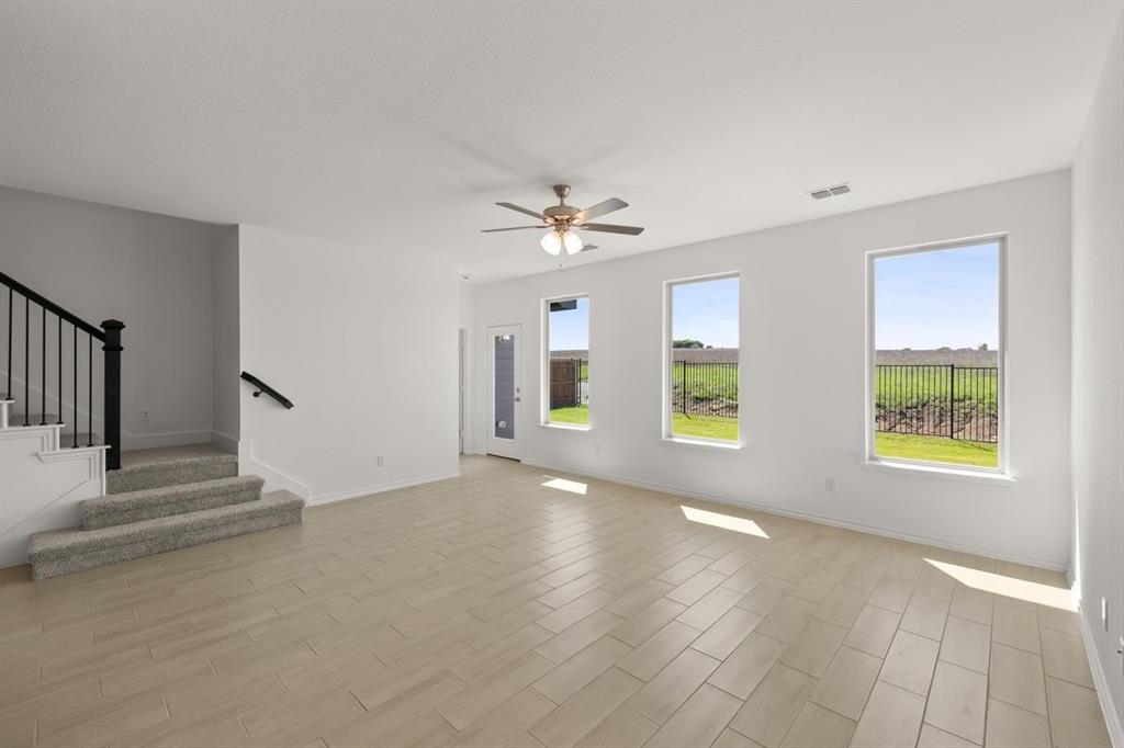 3115 Hawkview Drive Property Photo 13
