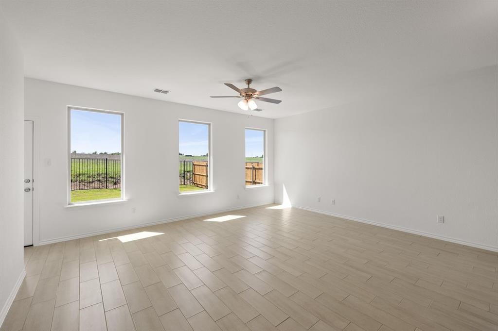 3115 Hawkview Drive Property Photo 15