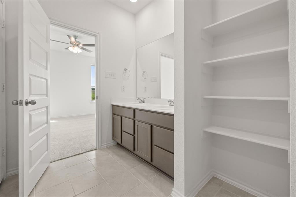3115 Hawkview Drive Property Photo 17