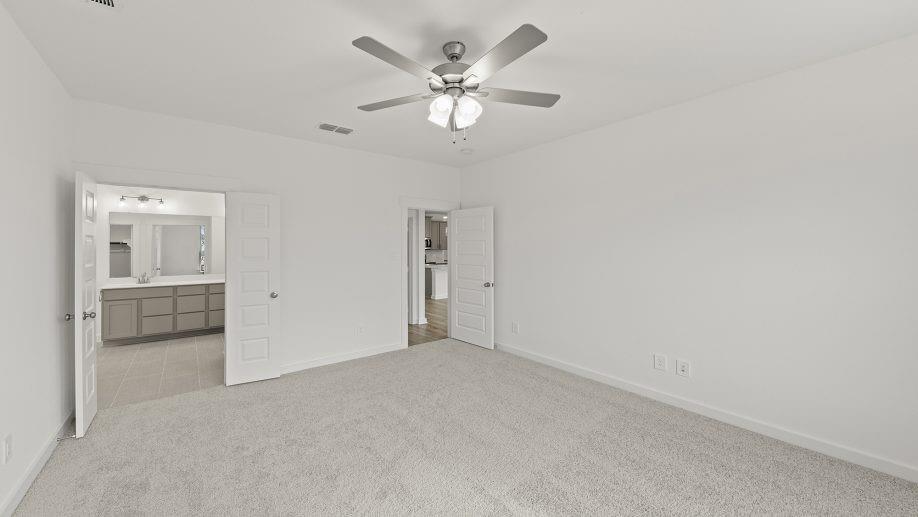 4725 Farmers Drive Property Photo 15