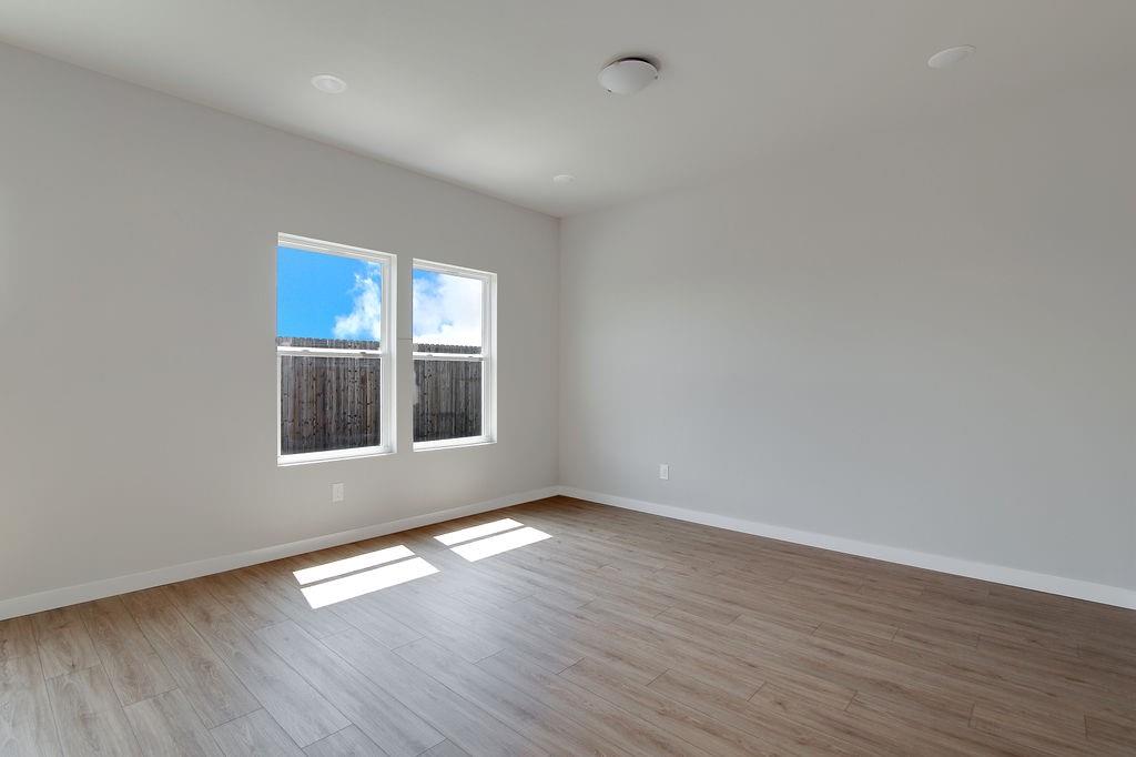 10508 Ruffin Drive Property Photo 6