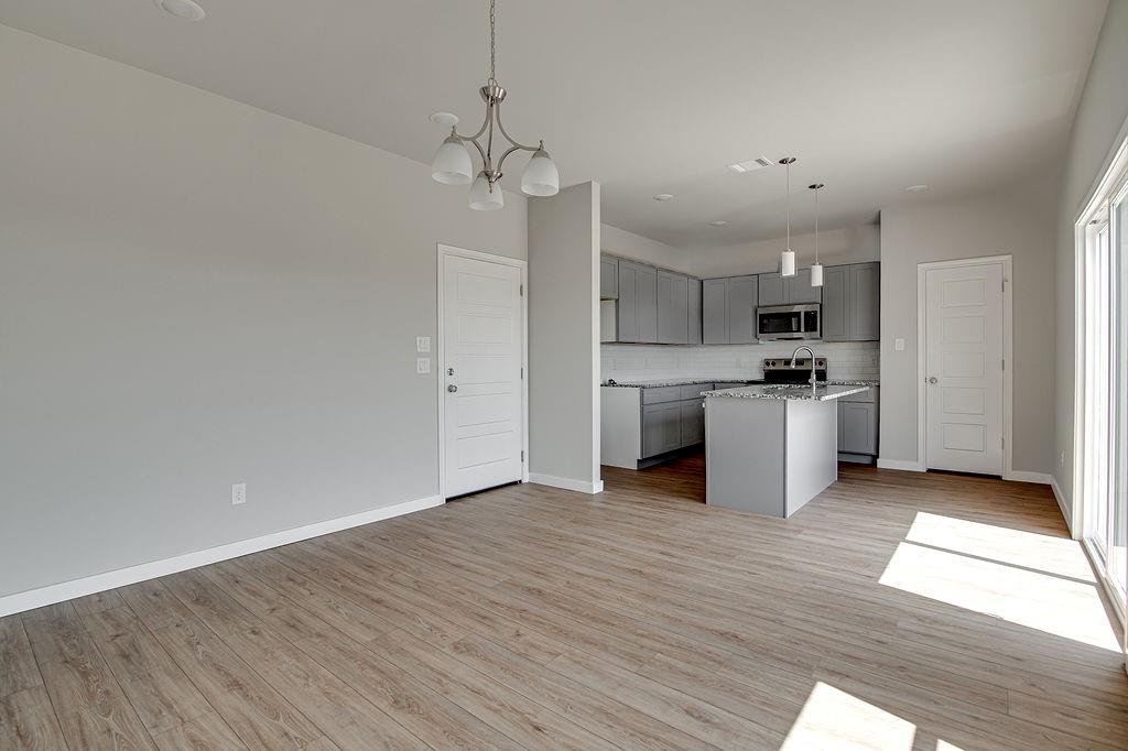 10508 Ruffin Drive Property Photo 8