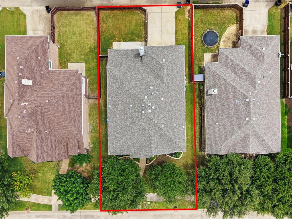 12038 Gonzales Drive Property Photo 7