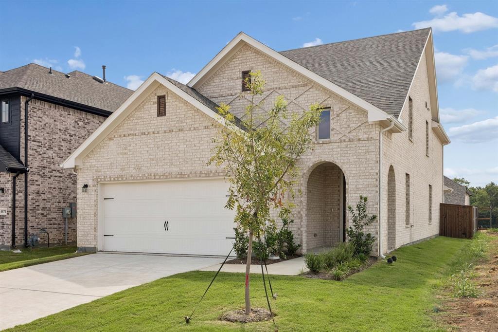 4873 Dee Street Property Photo 2
