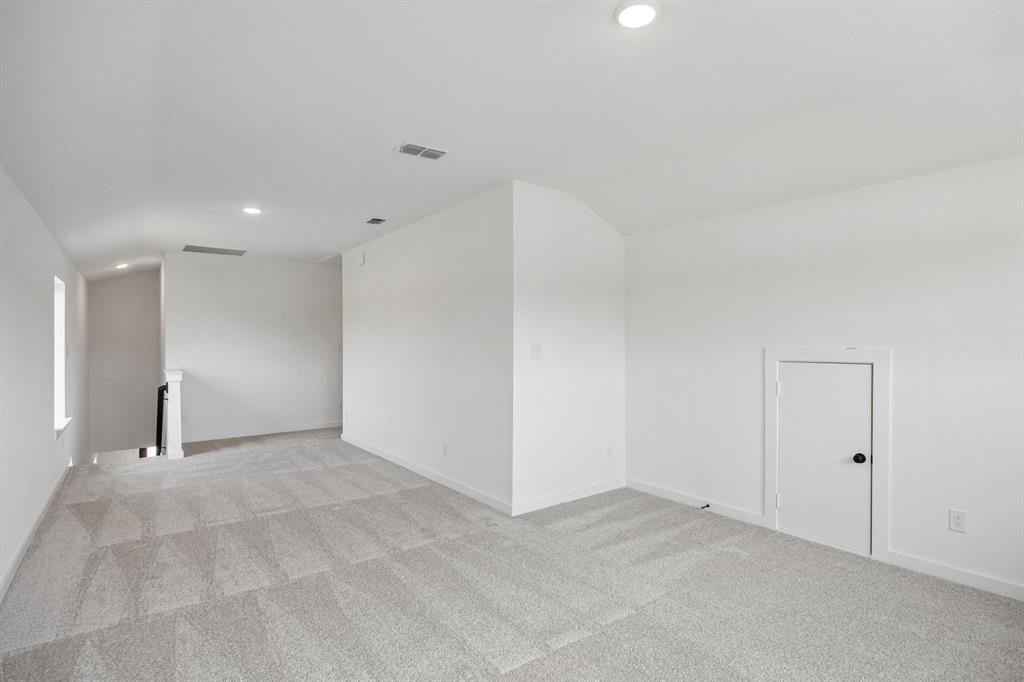 4873 Dee Street Property Photo 19