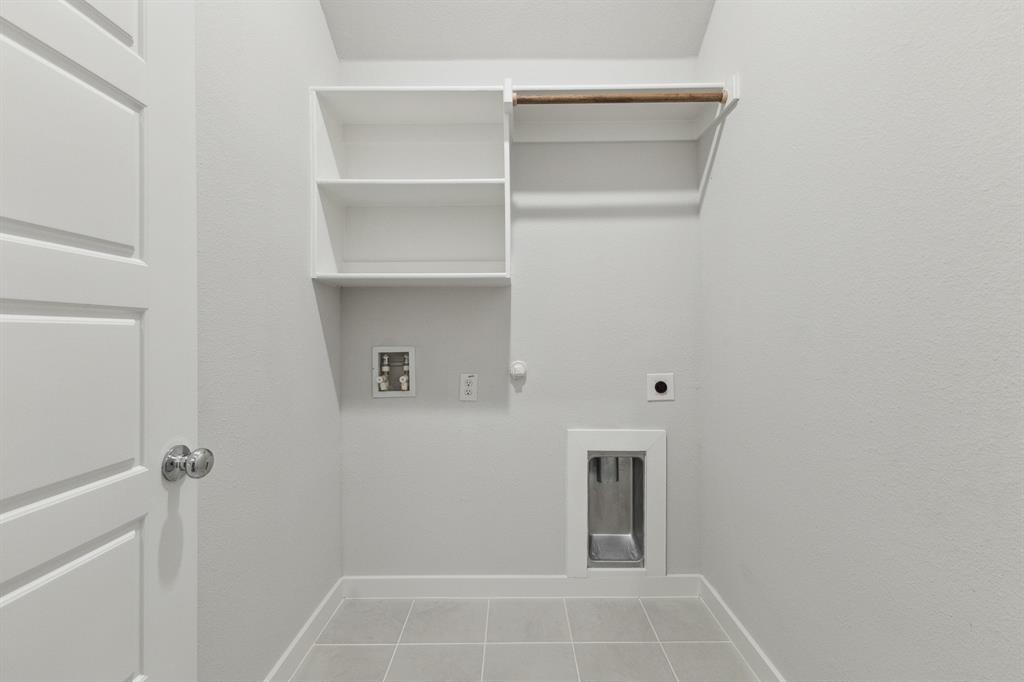 1329 Capecastle Lane Property Photo 16