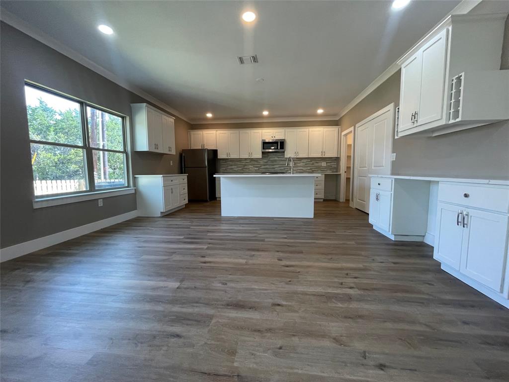3600 Hilltop Road Property Photo 4