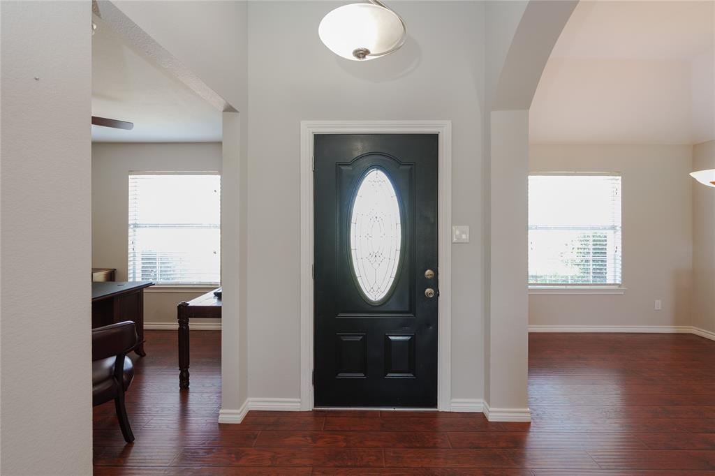 1908 Assembly Road Property Photo 4