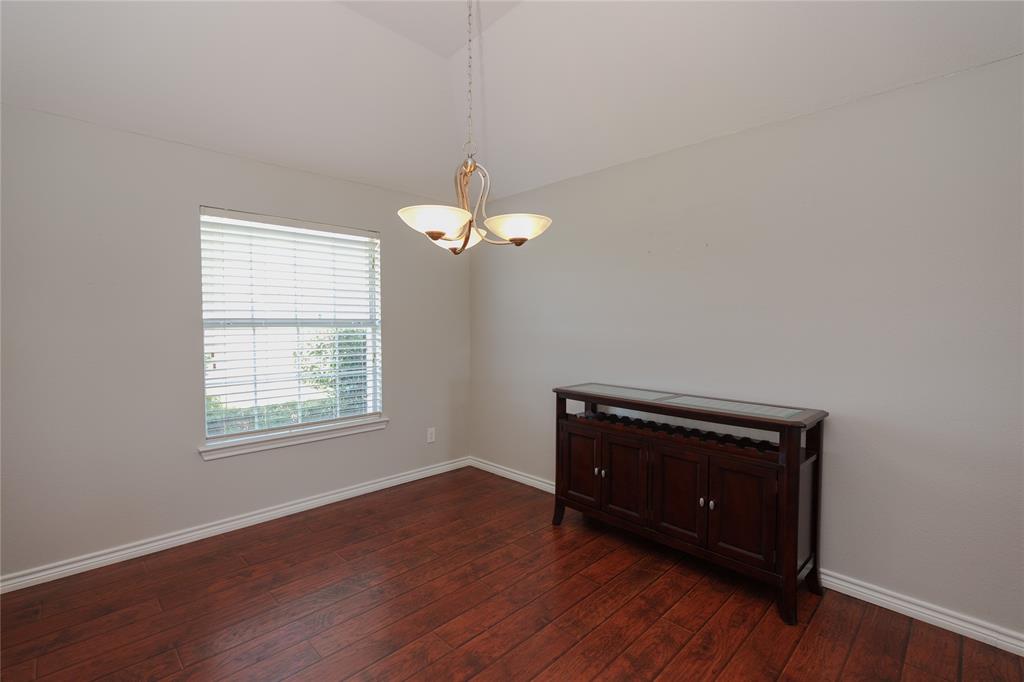1908 Assembly Road Property Photo 5